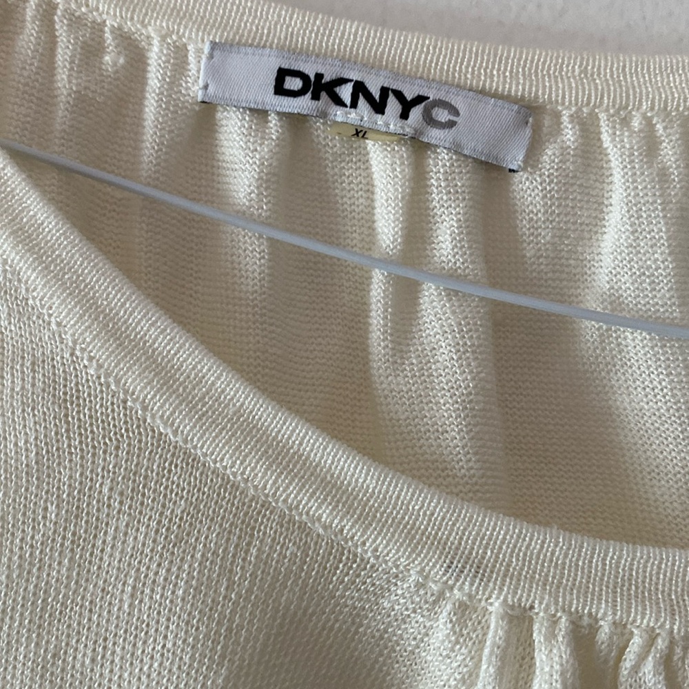 DKNY size XL off white